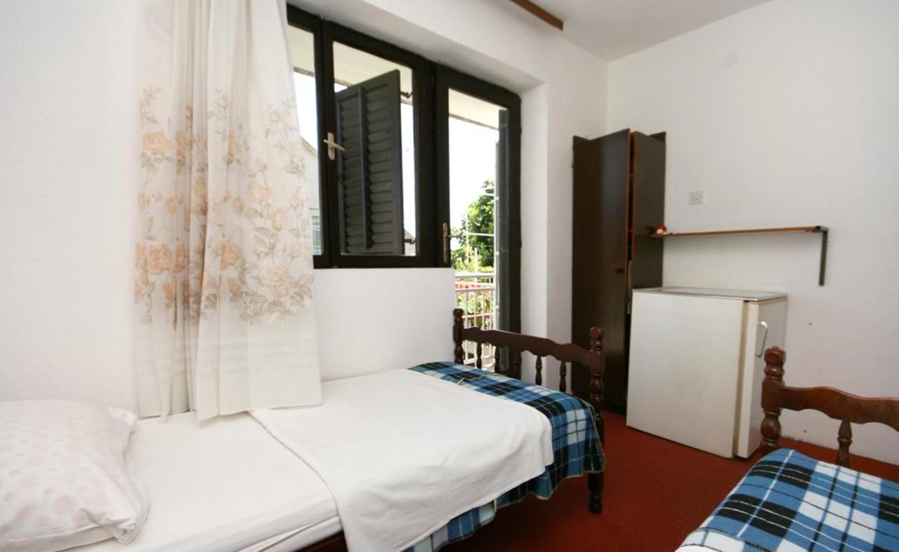 Vila Stefan Hotel Подаца Екстериор снимка