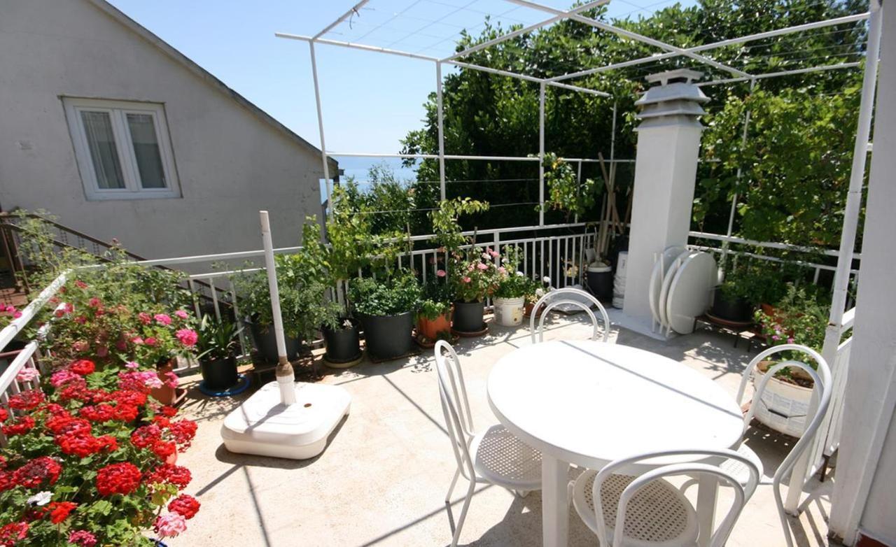Vila Stefan Hotel Подаца Екстериор снимка